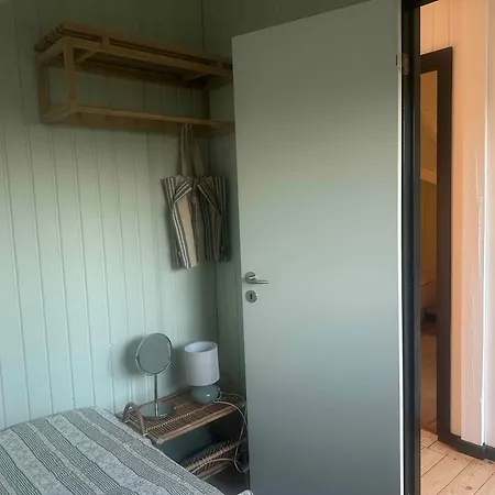 Cozy Summer House With New Kitchen And Bathroom *
