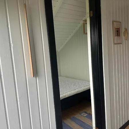 Cozy Summer House With New Kitchen And Bathroom Feriehus