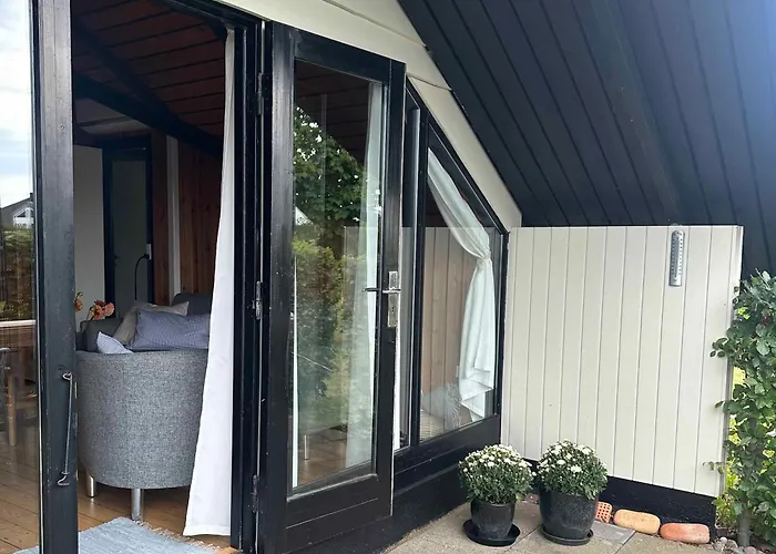 Cozy Summer House With New Kitchen And Bathroom Feriehus *