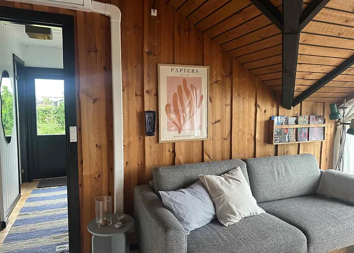 Feriehus Cozy Summer House With New Kitchen And Bathroom *